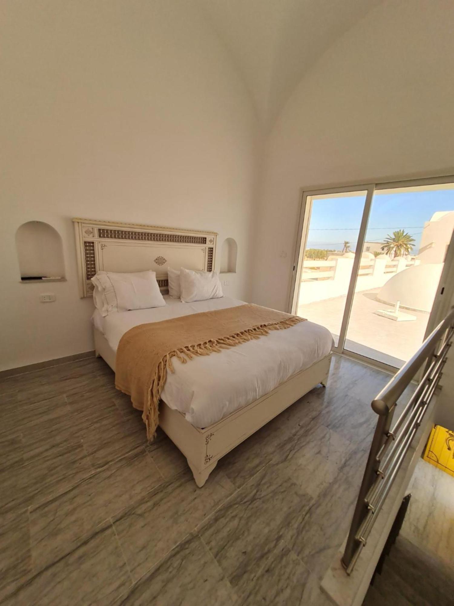 Musk De Djerba Suite Aziz Avec Piscine Temlale Ngoại thất bức ảnh